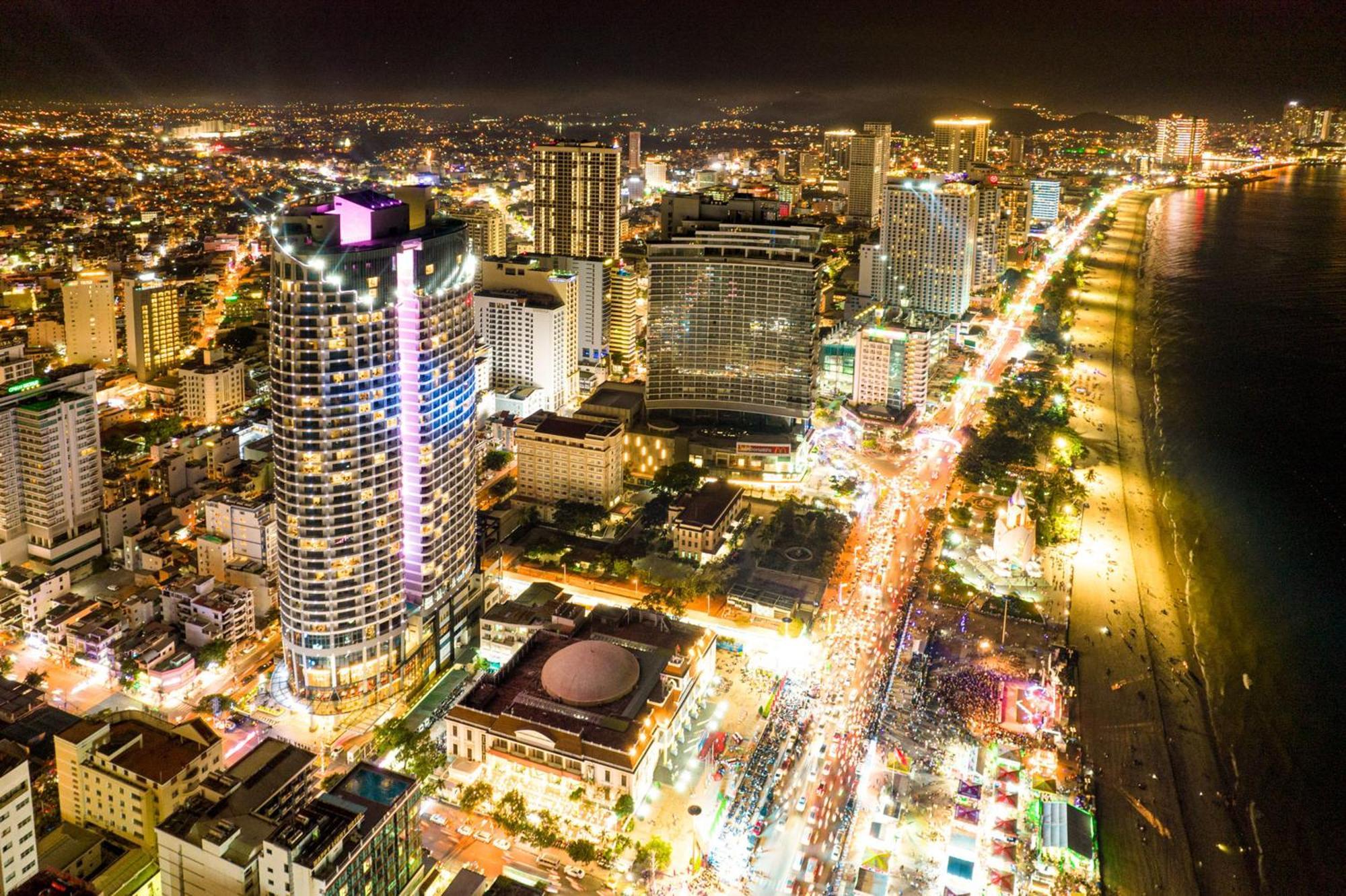 Capital Panorama Apartment Nha Trang Bagian luar foto